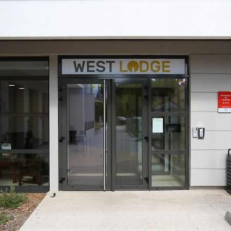Westlodge Dardilly Lyon Nord Exterior photo